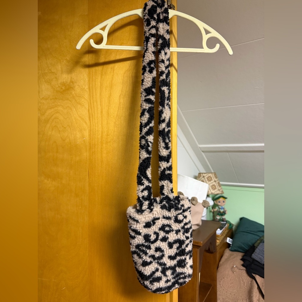 Aerie Leopard Print Fuzzy Water Bottle Sling